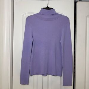 City Silk Turtle Neck Stretch Sweater Size Large Lava Lavender NWT